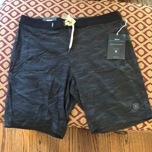 LINKSOULD board/swim golf shorts. Brand new “boardwalker” shorts